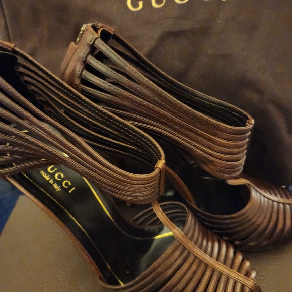 Gucci Testa Moro Tstrap Cage HH Sandal - Picture 4 of 16